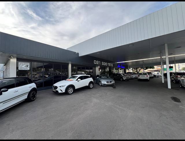 2,113M² RETAIL FOR SALE IN PAROW EAST